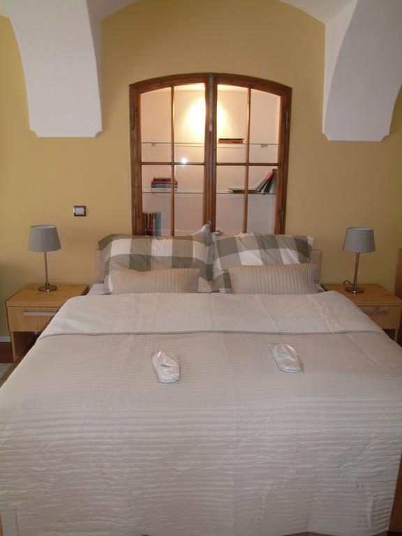 Apartments And Suites Kremnica Habitación foto